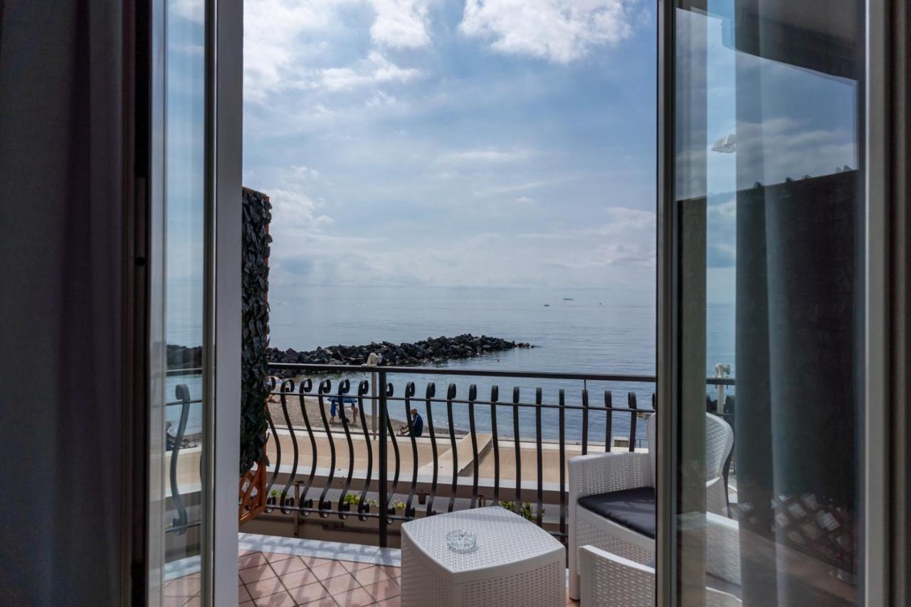 Teddu B&B Giardini-Naxos Exterior foto